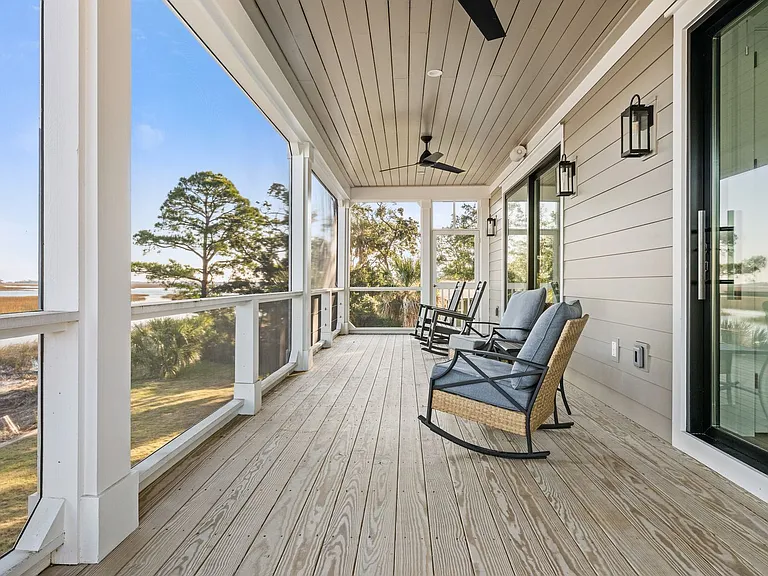 1532 Oak Island Dr — Photo 67