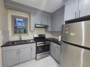 11-17 123rd St #1B, College Pt, NY 11356