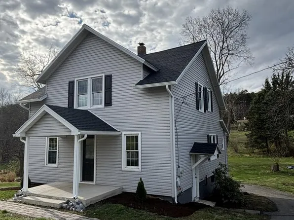 6580 Spring Rd, Shermans Dale, PA 17090