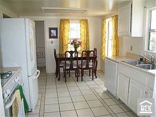 4th image of 2176 Daisy Ave