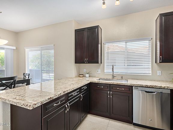4th image of 7401 W Arrowhead Clubhouse Drive #2058