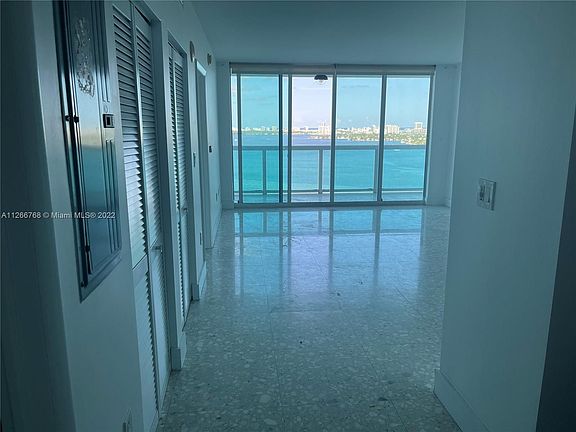 2nd image of 1800 N Bayshore Dr APT 2607