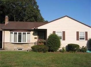 43 Lyndon Rd, Sharon, MA 02067