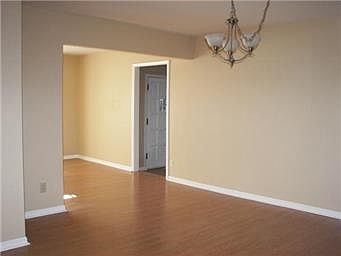 5th image of 10204 E 68th Trl
