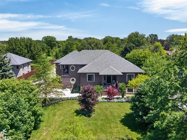 4520 8th Concession Rd, Windsor, ON N0R 1K0