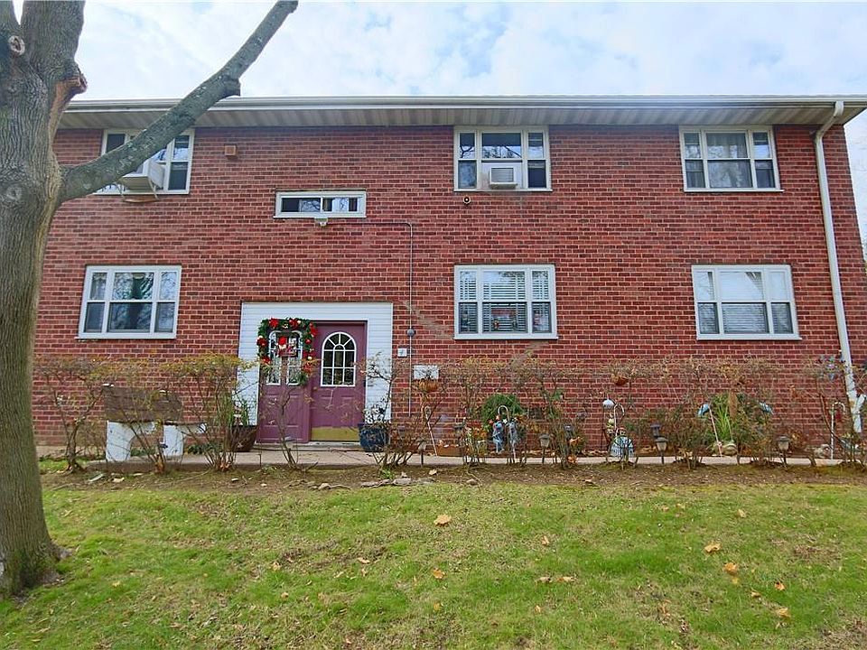 1st image of 4 Dehaven Drive #2E