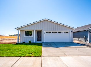 689 NE McCampbell St, Madras, OR 97741