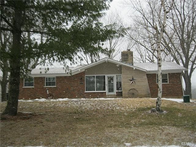 1st image of 4279 N Shore Dr