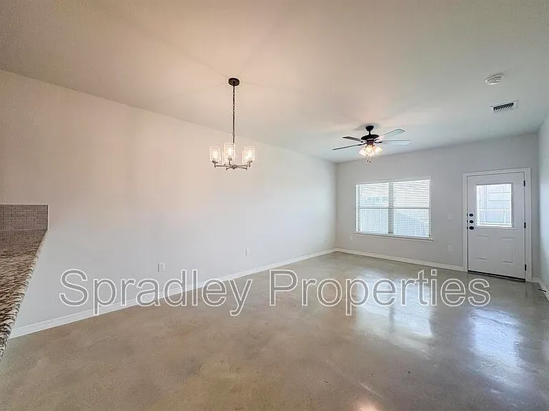 203B Juniper Dr — Photo 9