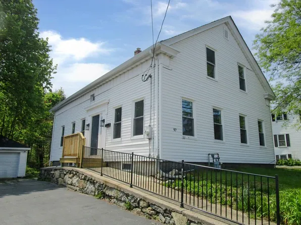 97 S Main St, Uxbridge, MA 01569