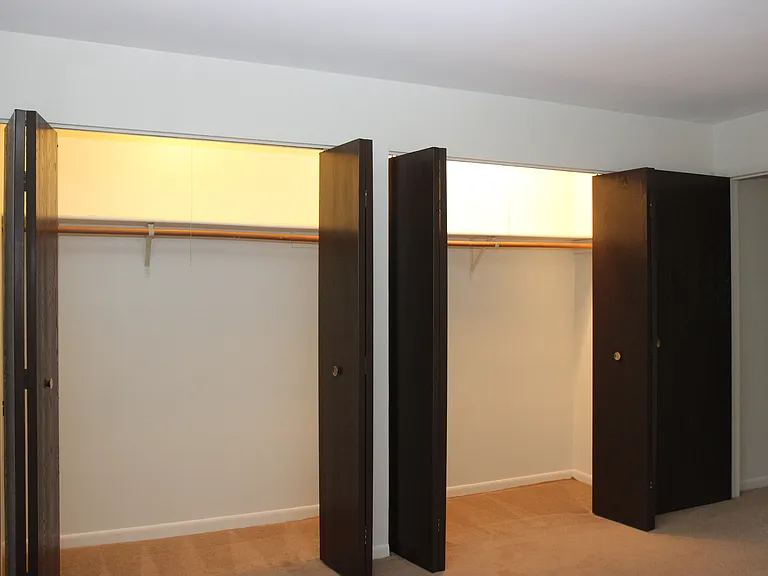 80 Olesen Dr #200 — Photo 3