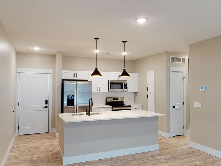 3451 Brecken St — Photo 15