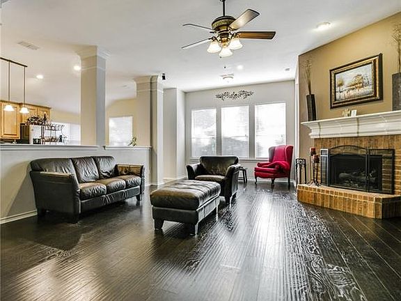 4th image of 6709 Glade Dr