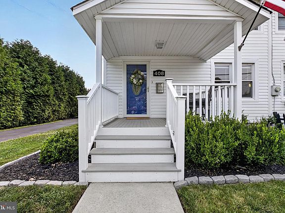 4th image of 408 S Cass St