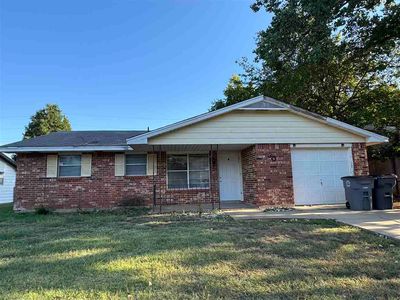 305 NE Angus St, Lawton, OK, 73507