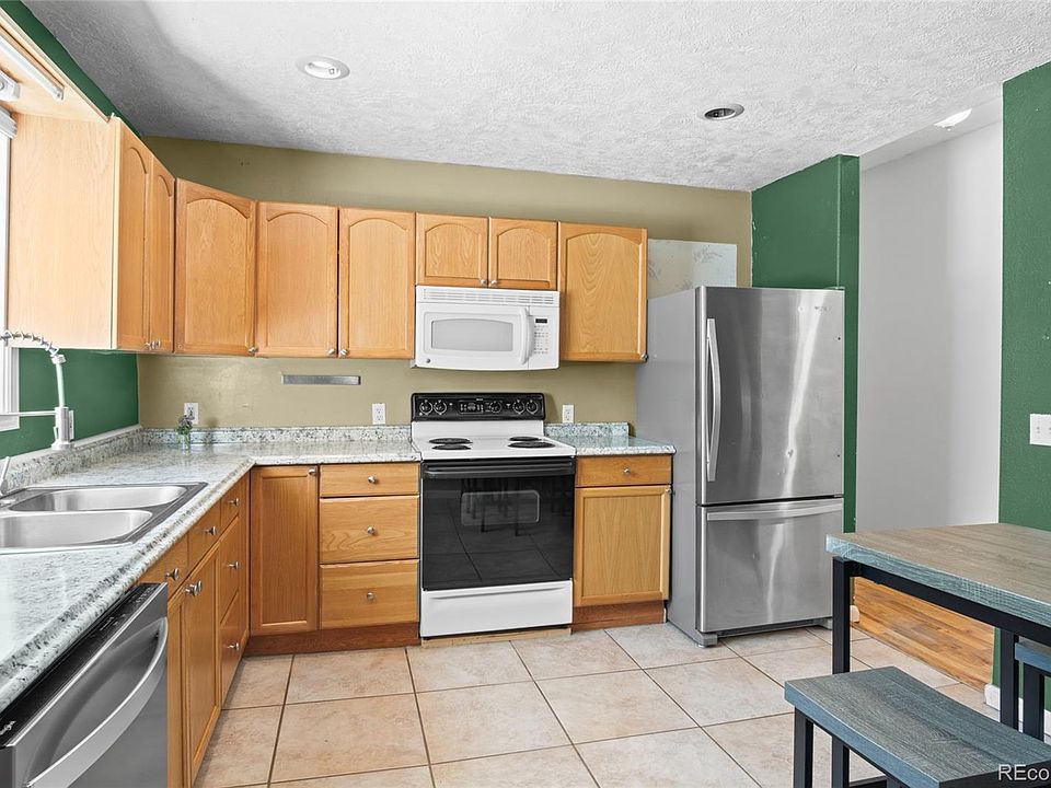 1st image of 644 Virginia Street