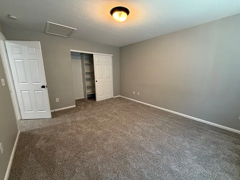 7874 S Kittredge Cir — Photo 9
