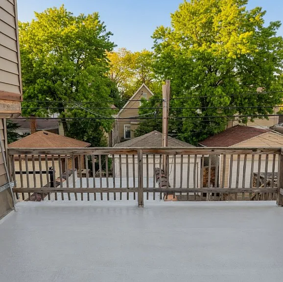 5833 W Irving Park Rd #1R — Photo 3