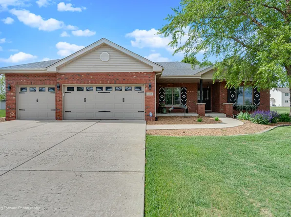 608 W North St, Peotone, IL 60468