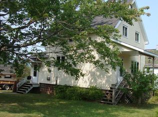 58 3rd St, Ahmeek, MI 49901