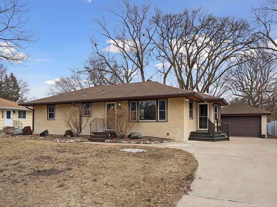 1st image of 5526 Unity Ave N