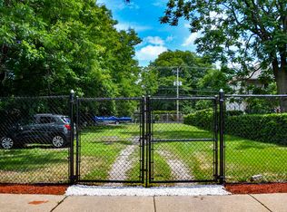 4547 S State St, Chicago, IL 60609