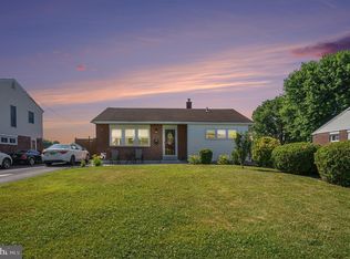 2135 Bridgewater Rd, Aston, PA 19014