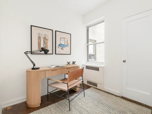 875 5th Avenue image 13 of 19