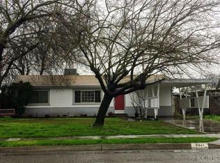 8611 Eddy St, Hanford, CA 93230