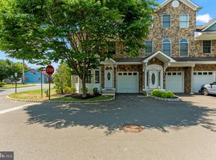 9 Perry L Drew Pl, Hightstown, NJ 08520