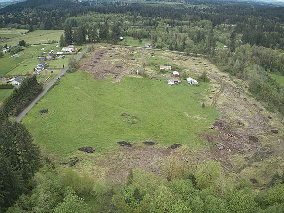 3rd image of 23531 NE 182nd Ave