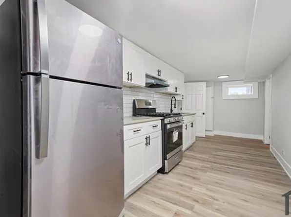 14137 Greenwood Rd, Dolton, IL