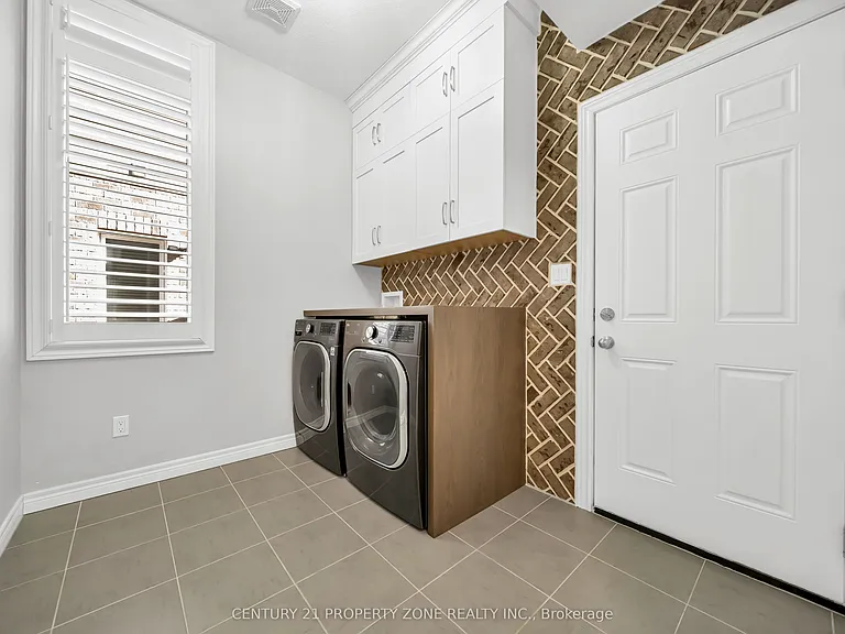130 Elmbank Trl — Photo 12