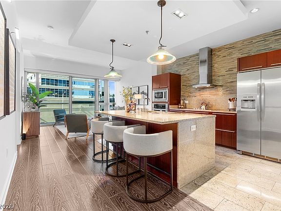 5th image of 4471 Dean Martin Dr Unit 305