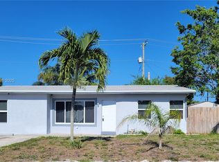 2560 NE 8th Ter, Pompano Beach, FL 33064