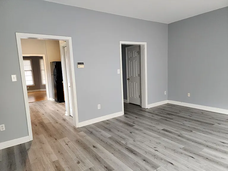251 Mullen St — Photo 4