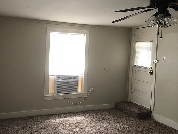 2nd image of 1326 Marshall St #B