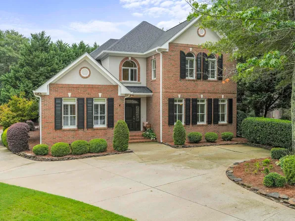13 Crimson Ct, Greer, SC 29650