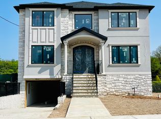 51 Center St, Staten Island, NY 10306