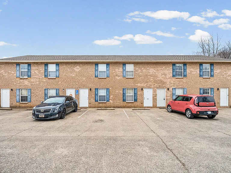 Turtle Creek Townhomes — Photo 13