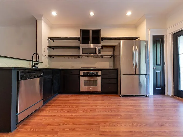 1213 Watson Trl SE — Photo 8