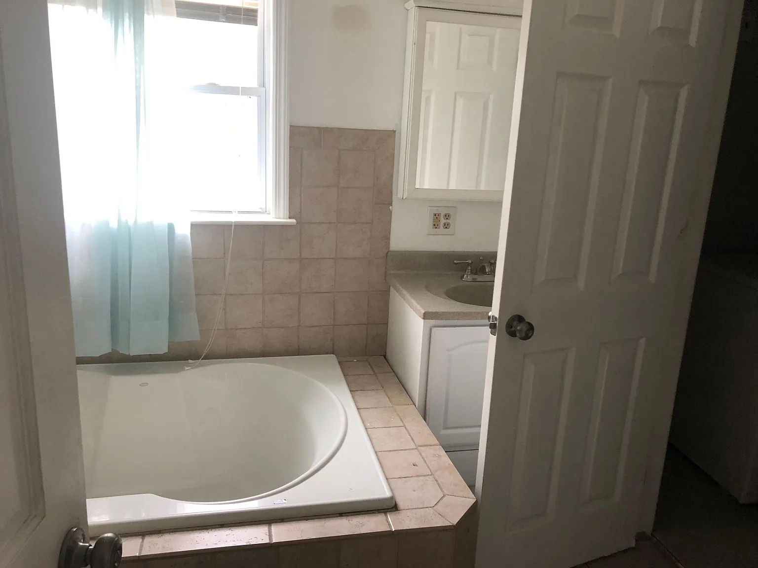 43 Ashwood Dr photo 1