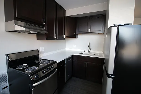 1671 N. Prospect Ave. — Photo 75