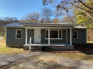 8342 Sandy Hook Rd, Mount Pleasant, TN 38474