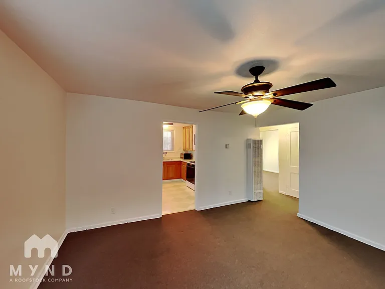 2048 81st Ave — Photo 5