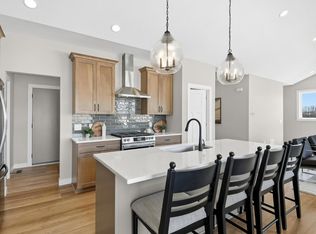 19719 Brooklyn Trl, Farmington, MN 55024