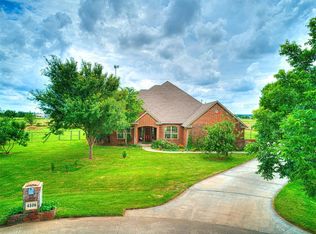 4506 Crestmont Ln, Edmond, OK 73025