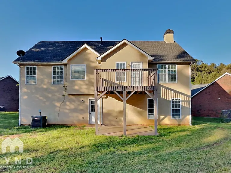 158 McArthur Dr — Photo 19