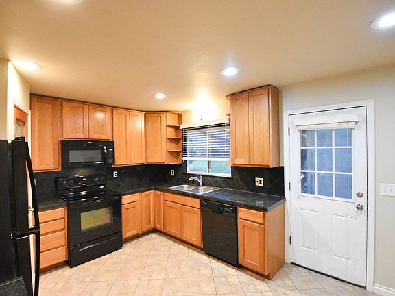 2nd image of 27722 135th Ave SE