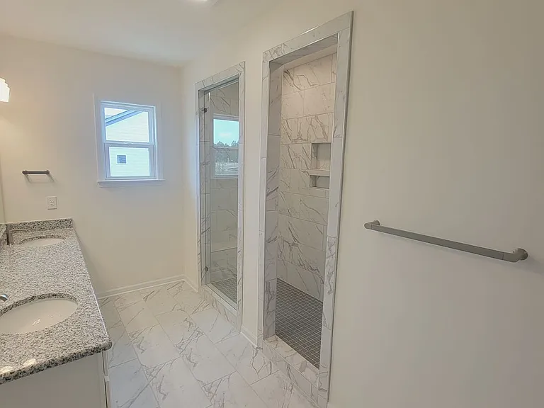5841 Waterfall Pl — Photo 3